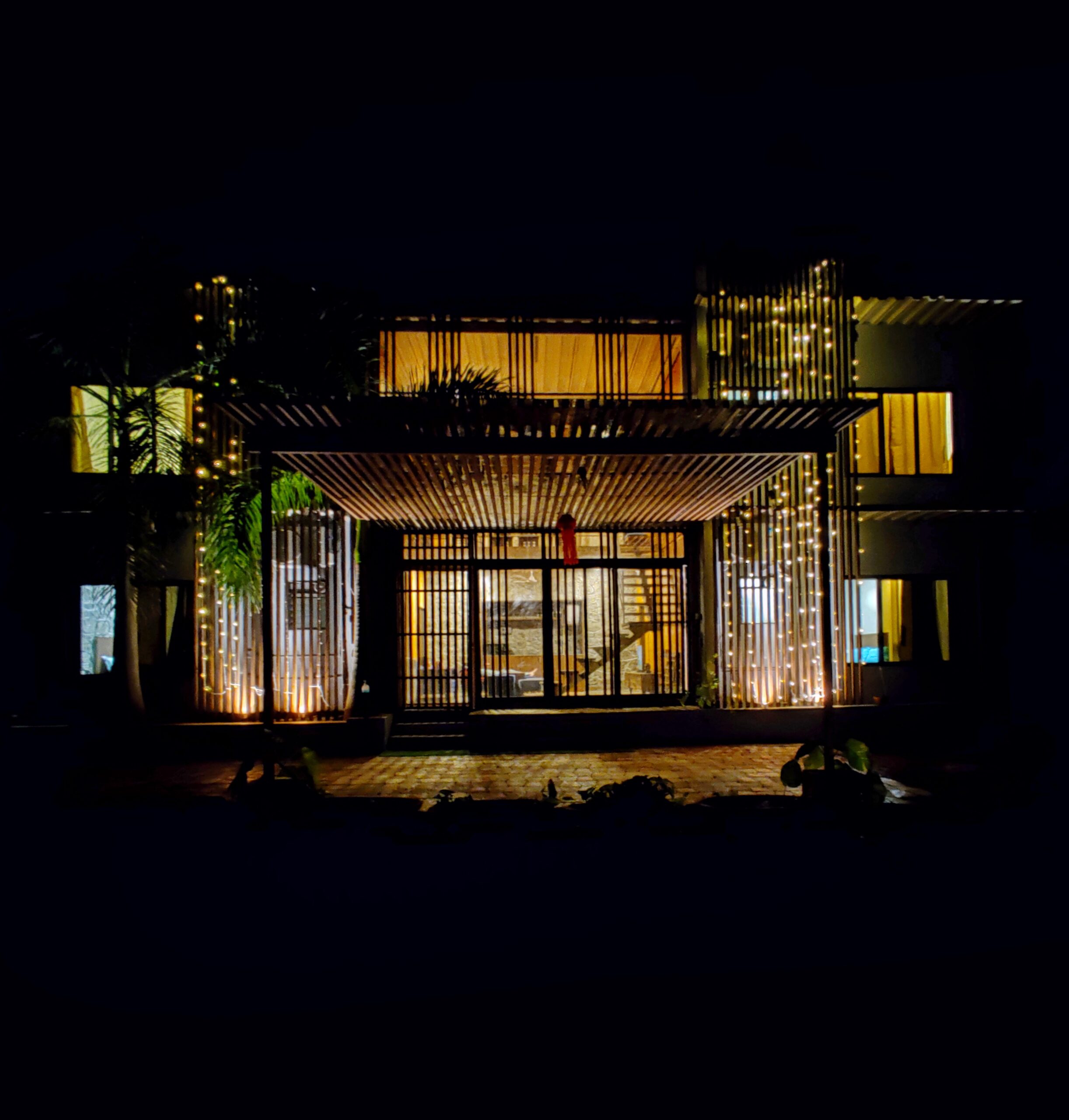 Front exterior 02